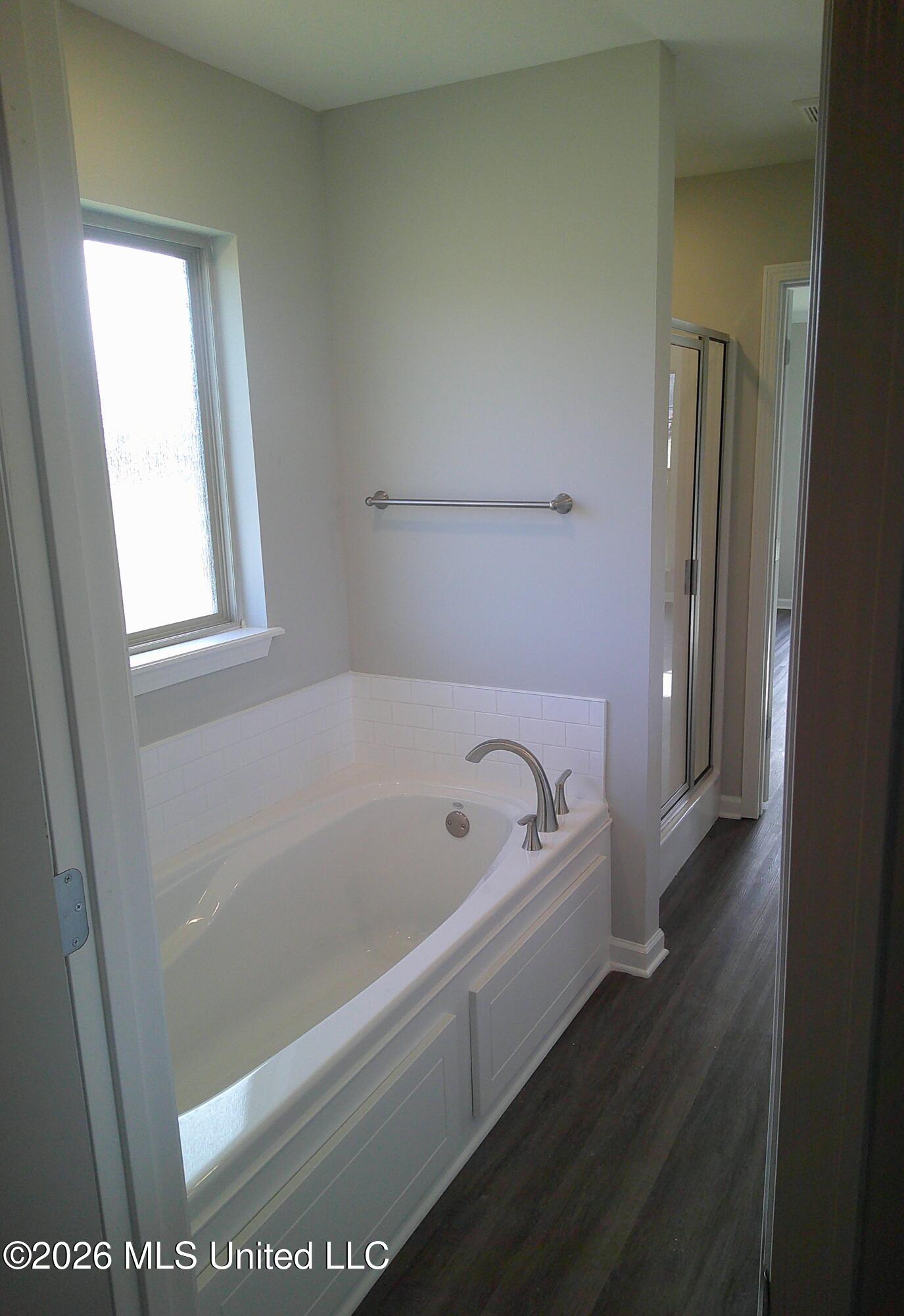 520 Stone Brook Place Property Photo 7