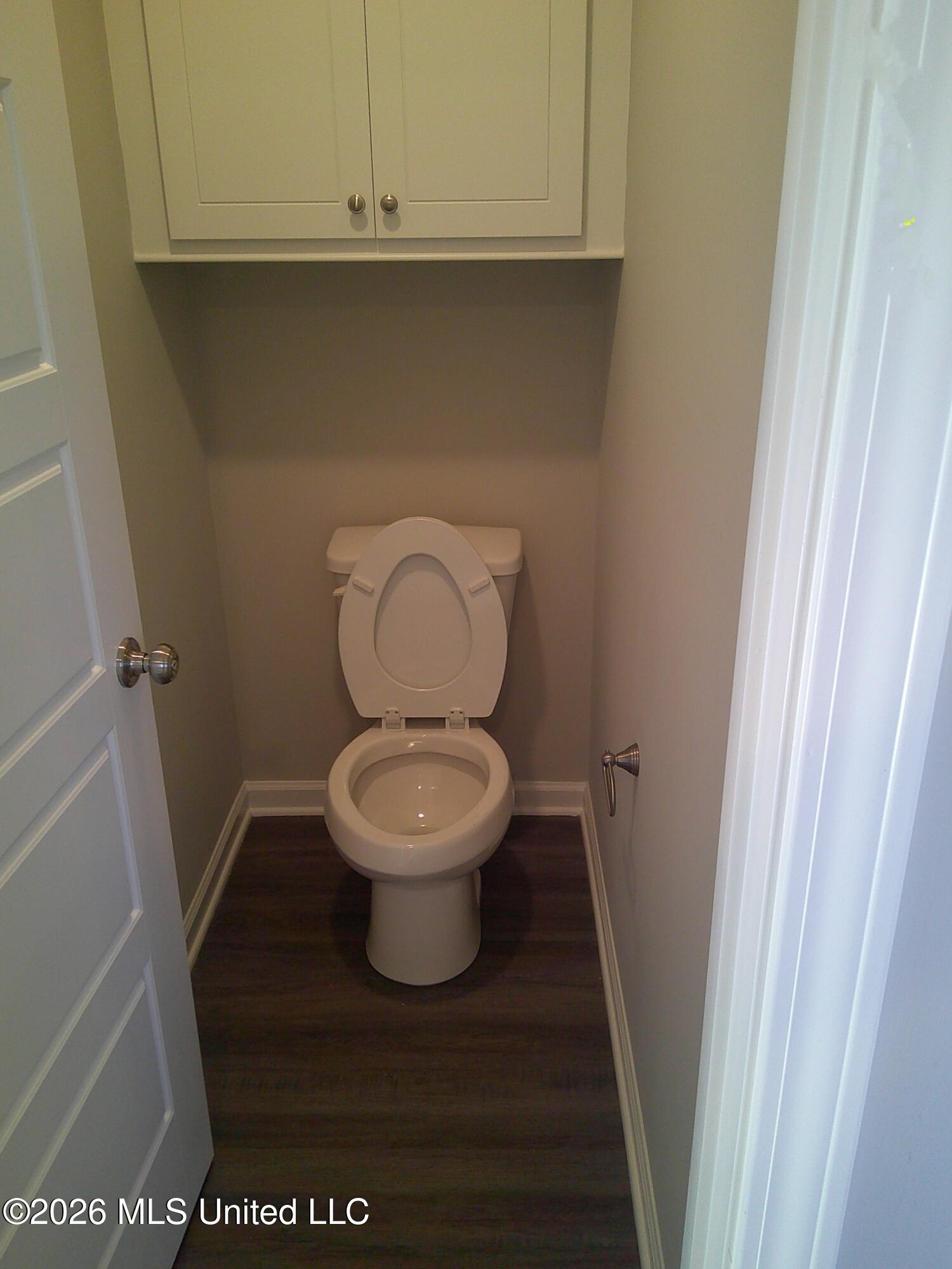 520 Stone Brook Place Property Photo 8