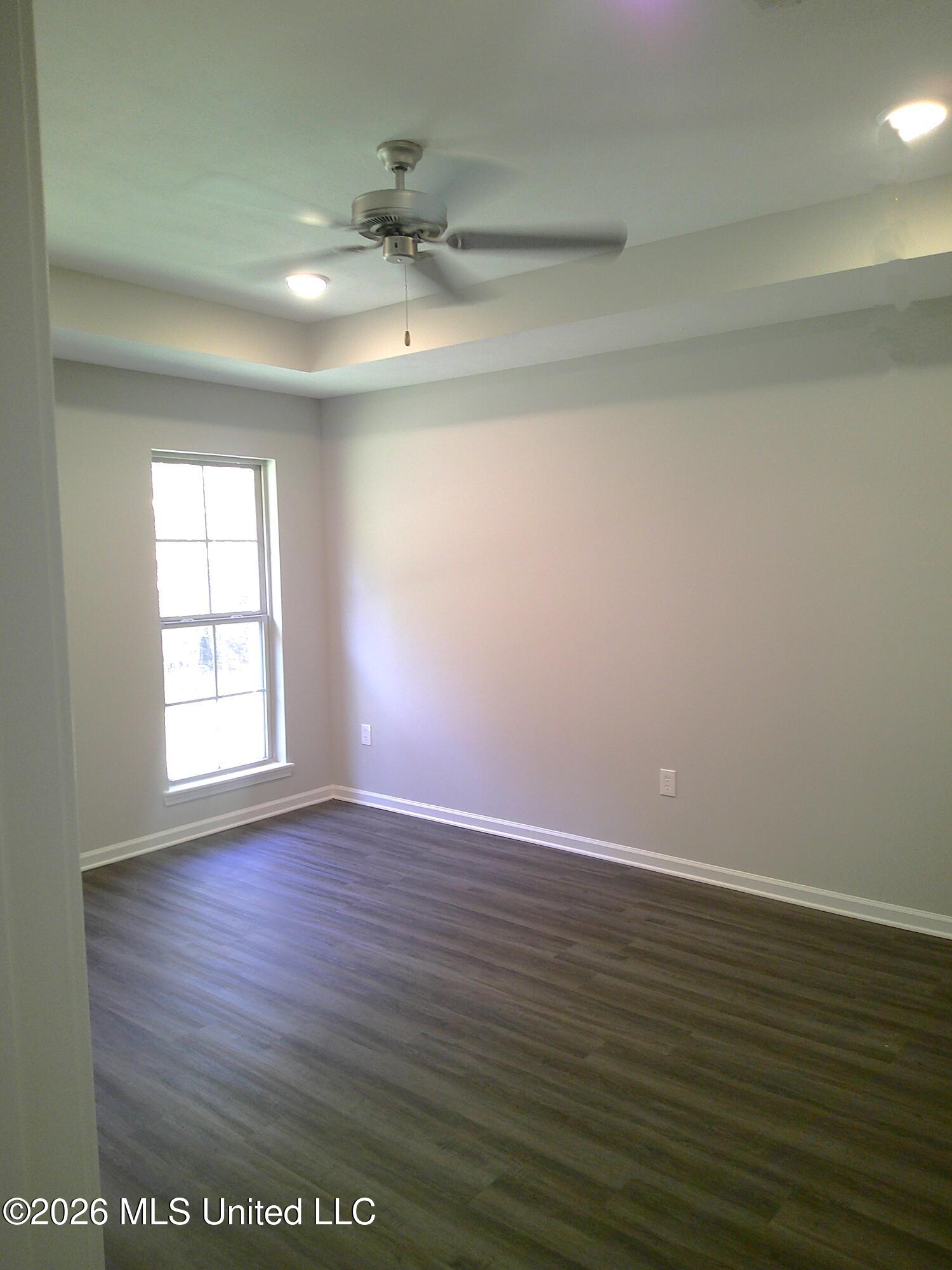 520 Stone Brook Place Property Photo 12