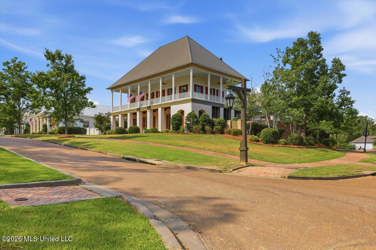 110 W Florida Boulevard Property Photo 2