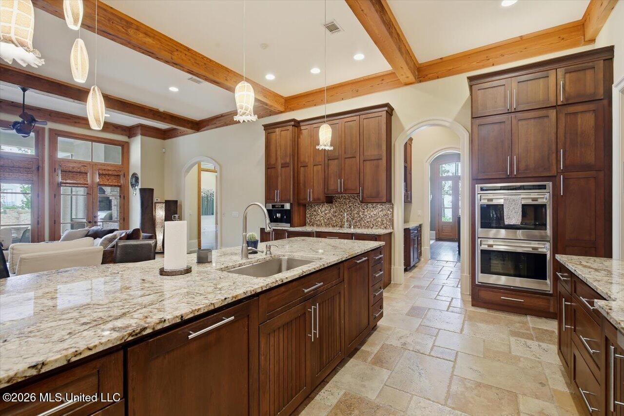 110 W Florida Boulevard Property Photo 28