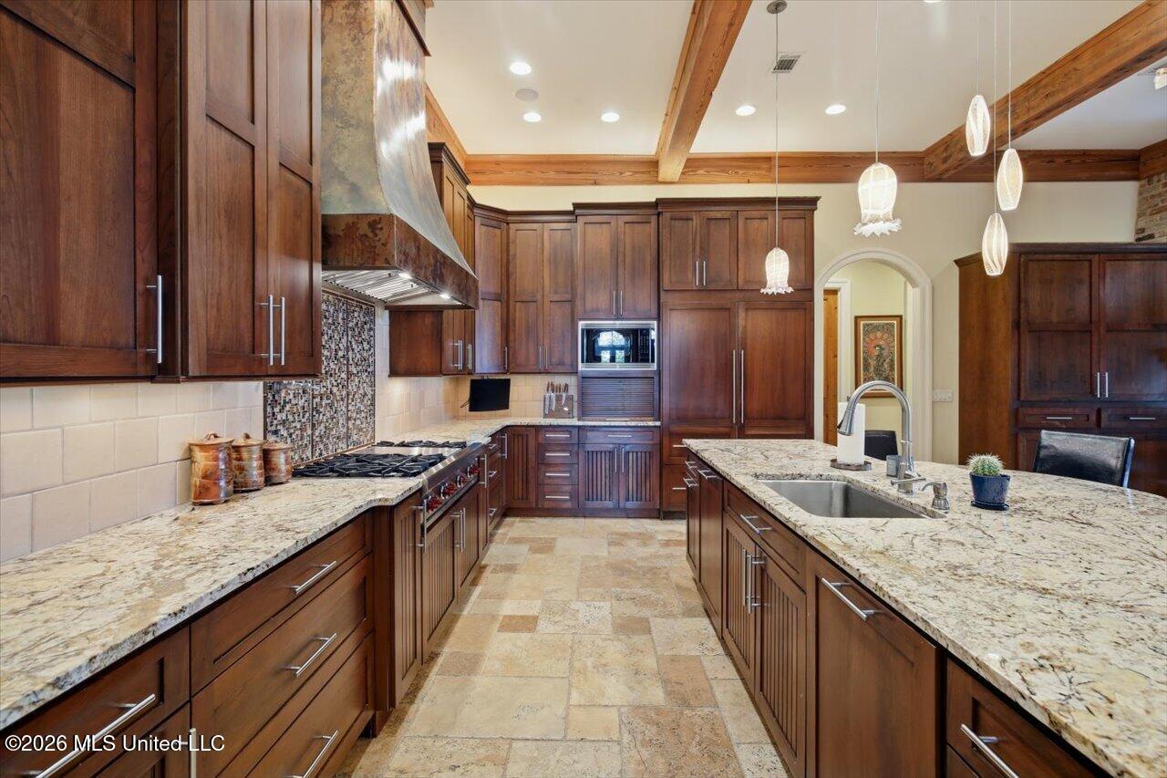 110 W Florida Boulevard Property Photo 30