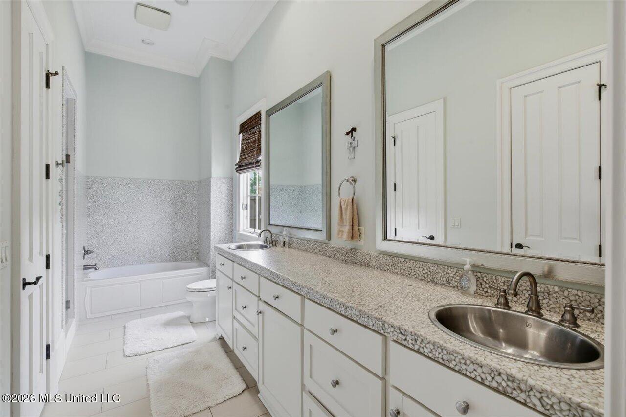 110 W Florida Boulevard Property Photo 43