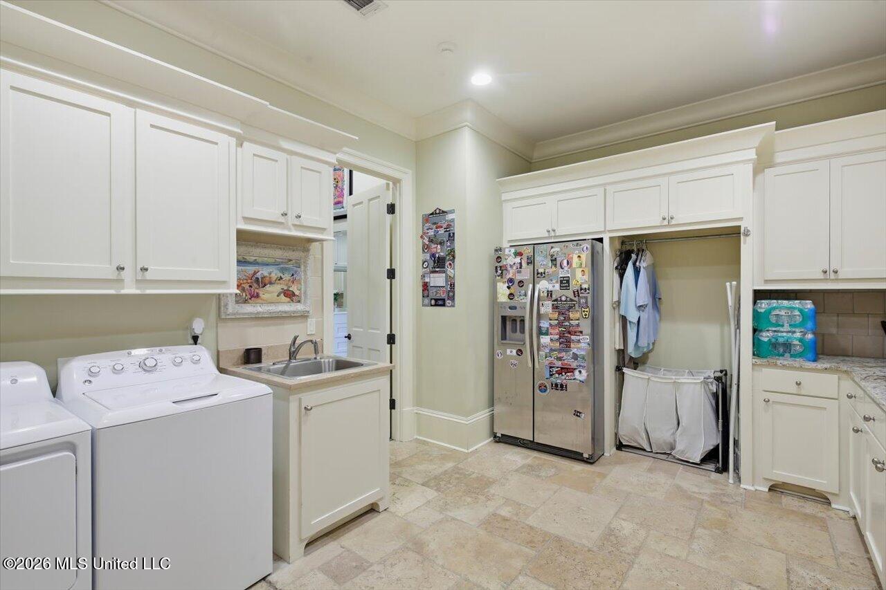 110 W Florida Boulevard Property Photo 70