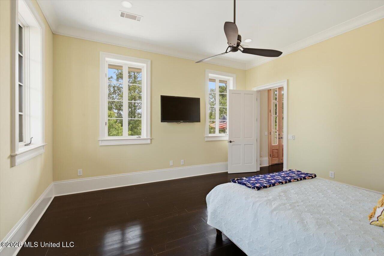 110 W Florida Boulevard Property Photo 76