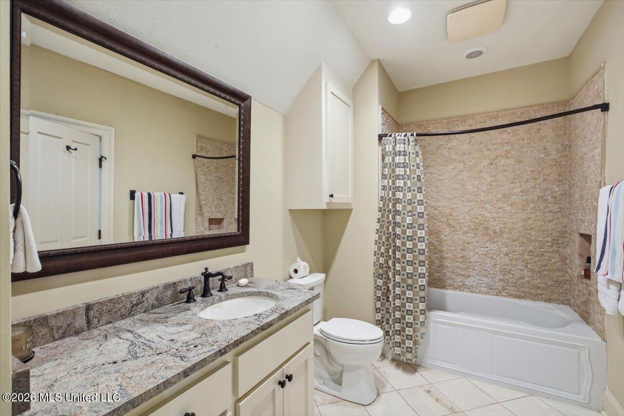 110 W Florida Boulevard Property Photo 92