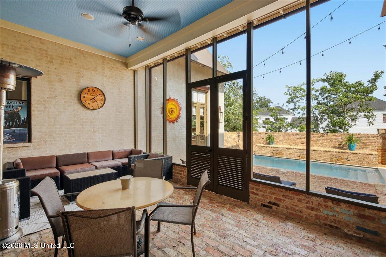 110 W Florida Boulevard Property Photo 119