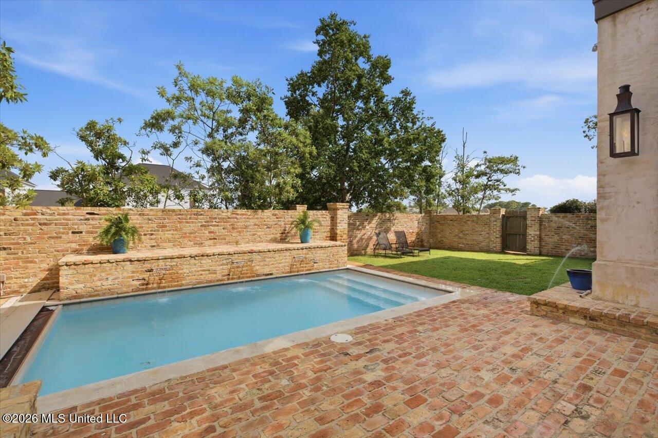 110 W Florida Boulevard Property Photo 122