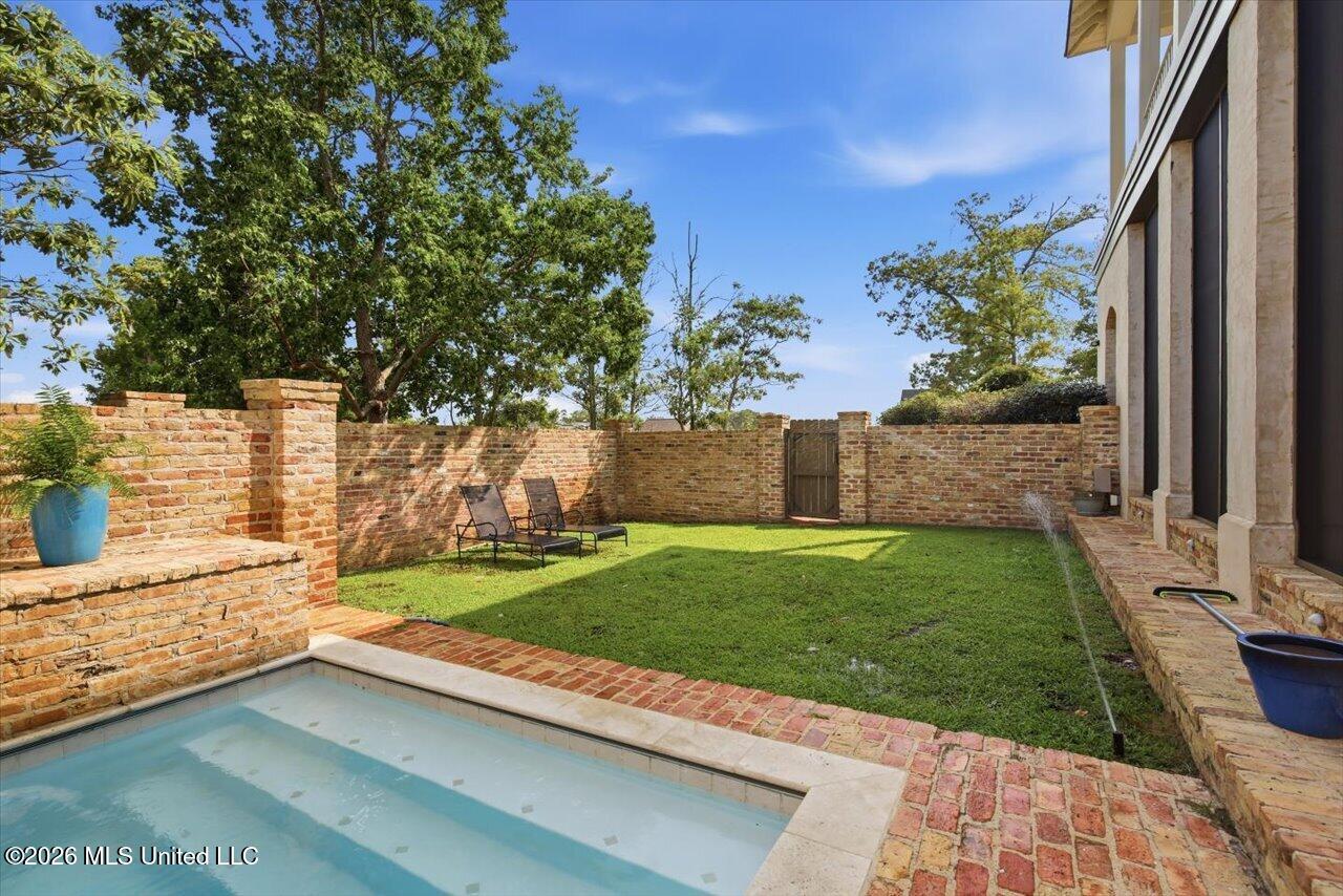 110 W Florida Boulevard Property Photo 124