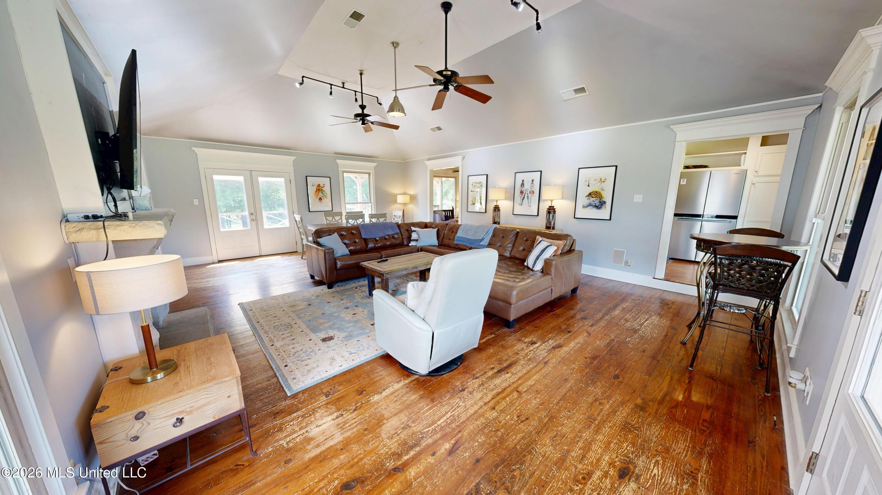 4860 Gitter Road Property Photo 32