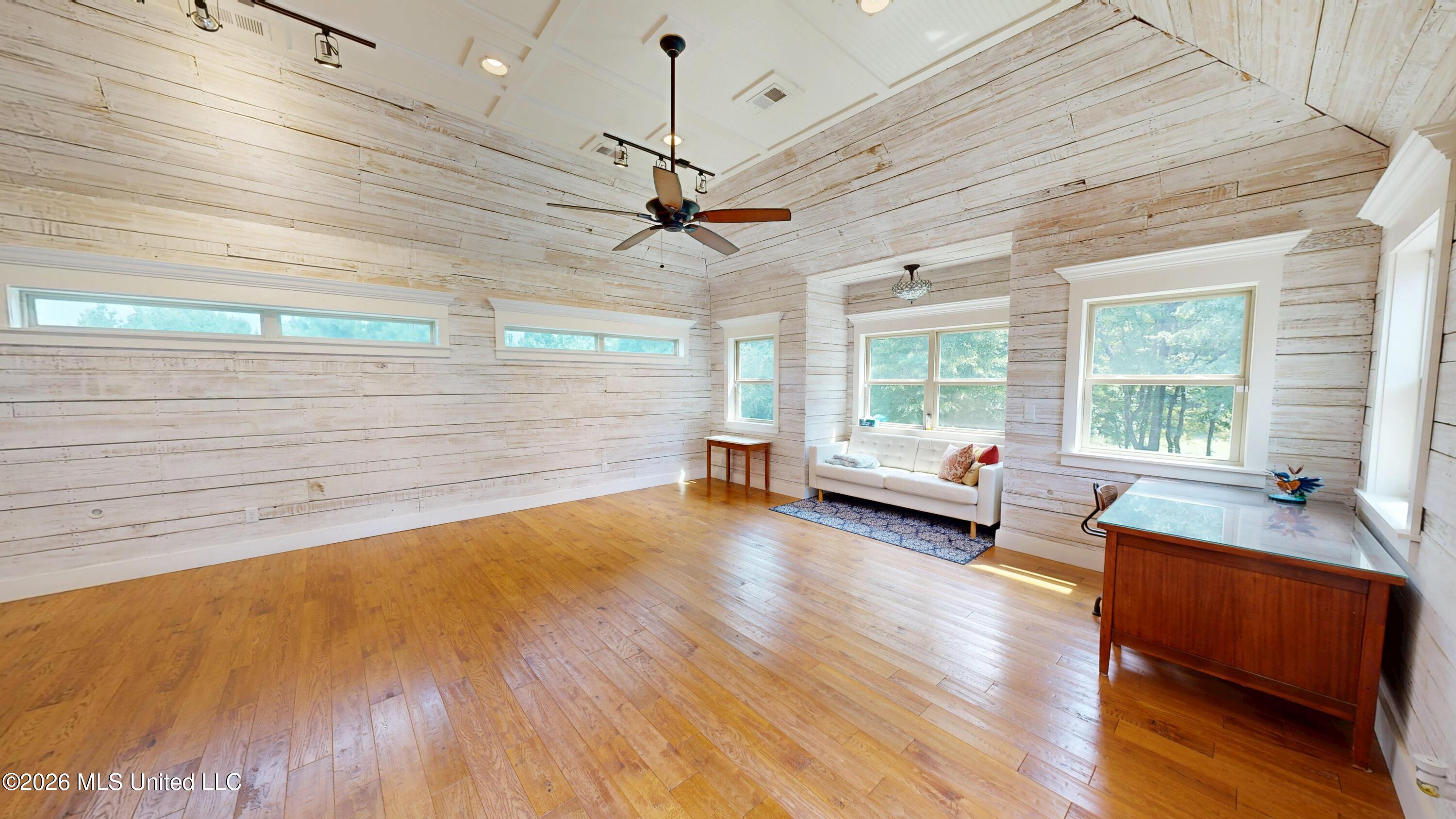 4860 Gitter Road Property Photo 37