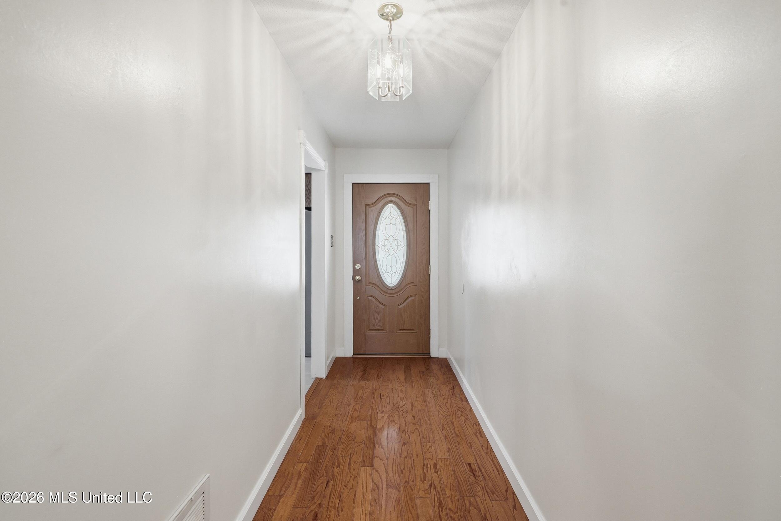 4000 Hillandale Drive Property Photo 30