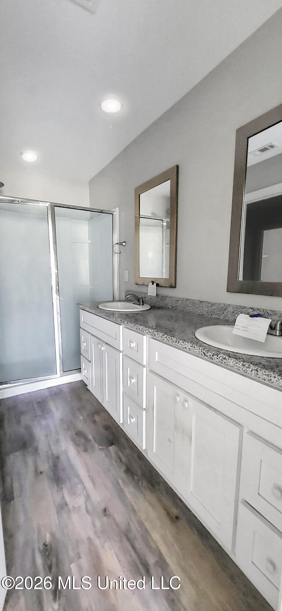 18079 Crane Ridge Cove Property Photo 6