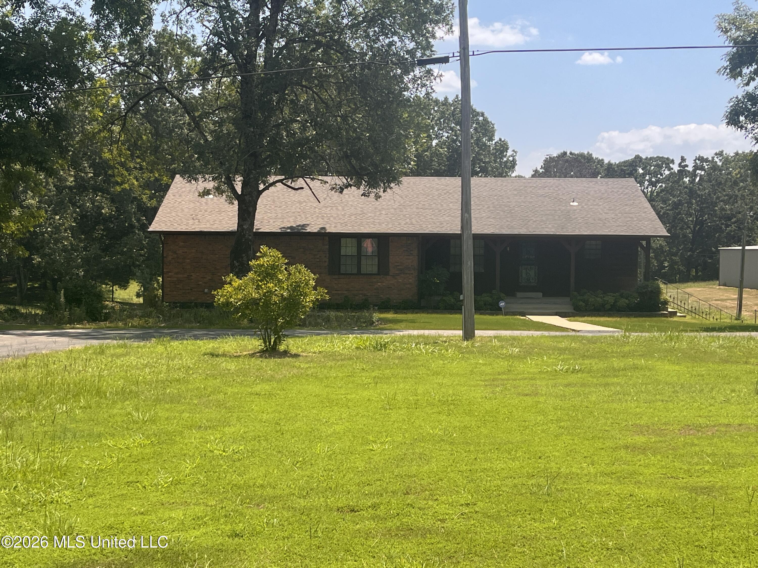321 Odom Road Property Photo 2