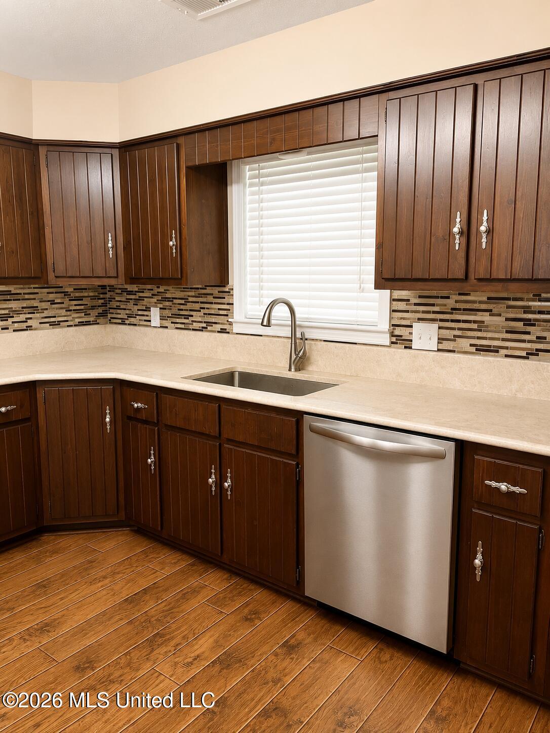 321 Odom Road Property Photo 8