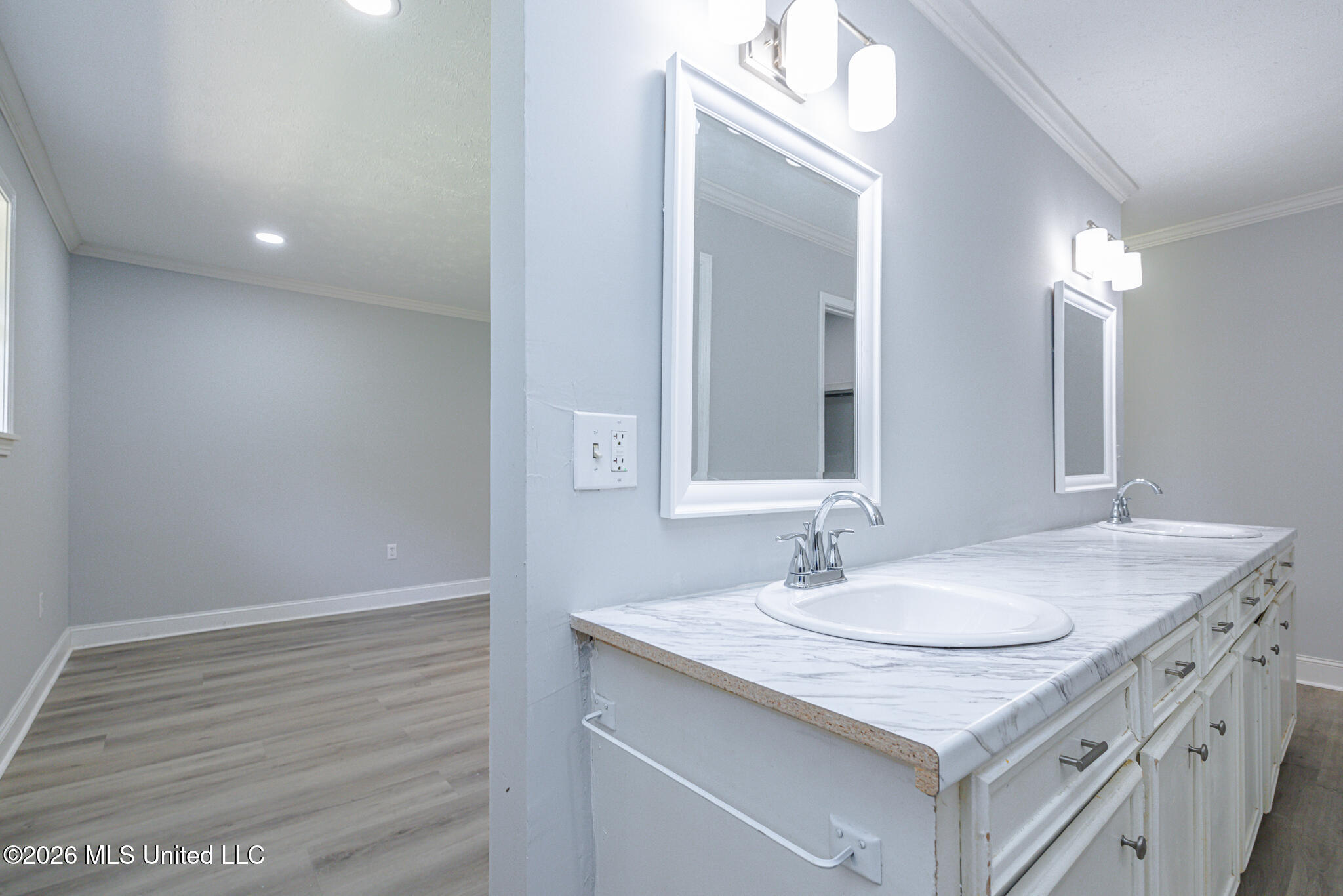 303 Kiowa Drive Property Photo 46