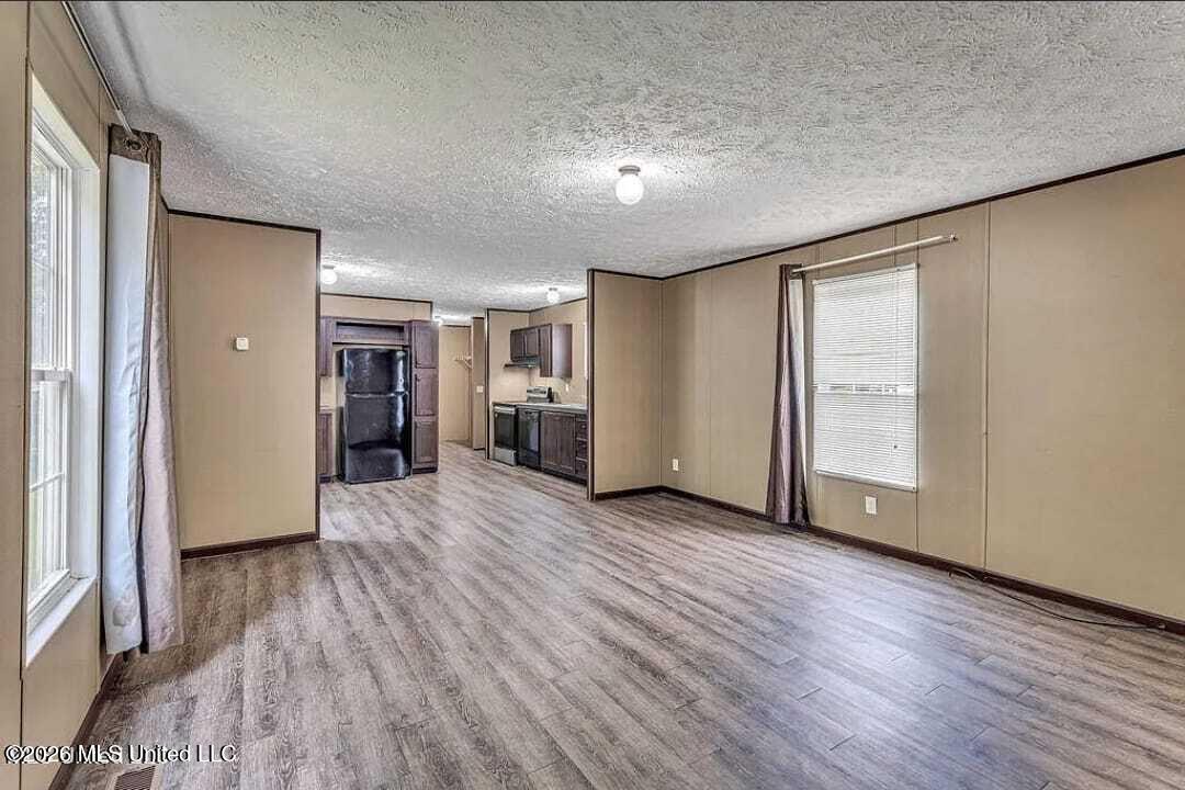7716 Dahlia Drive Property Photo 3