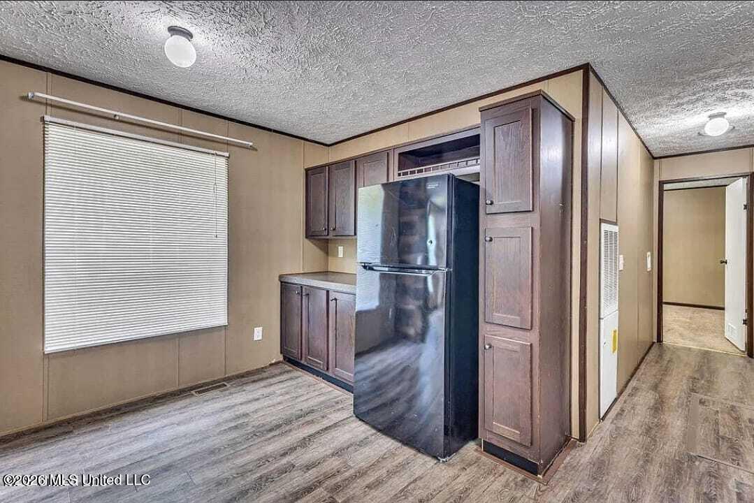 7716 Dahlia Drive Property Photo 4