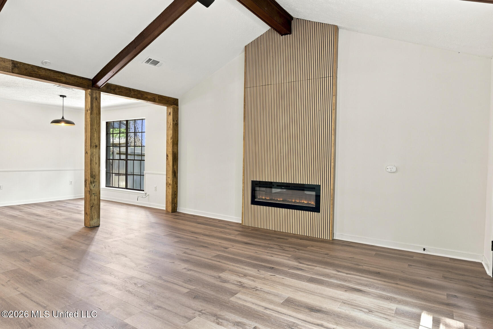 101 S Boxwood Place Property Photo 4