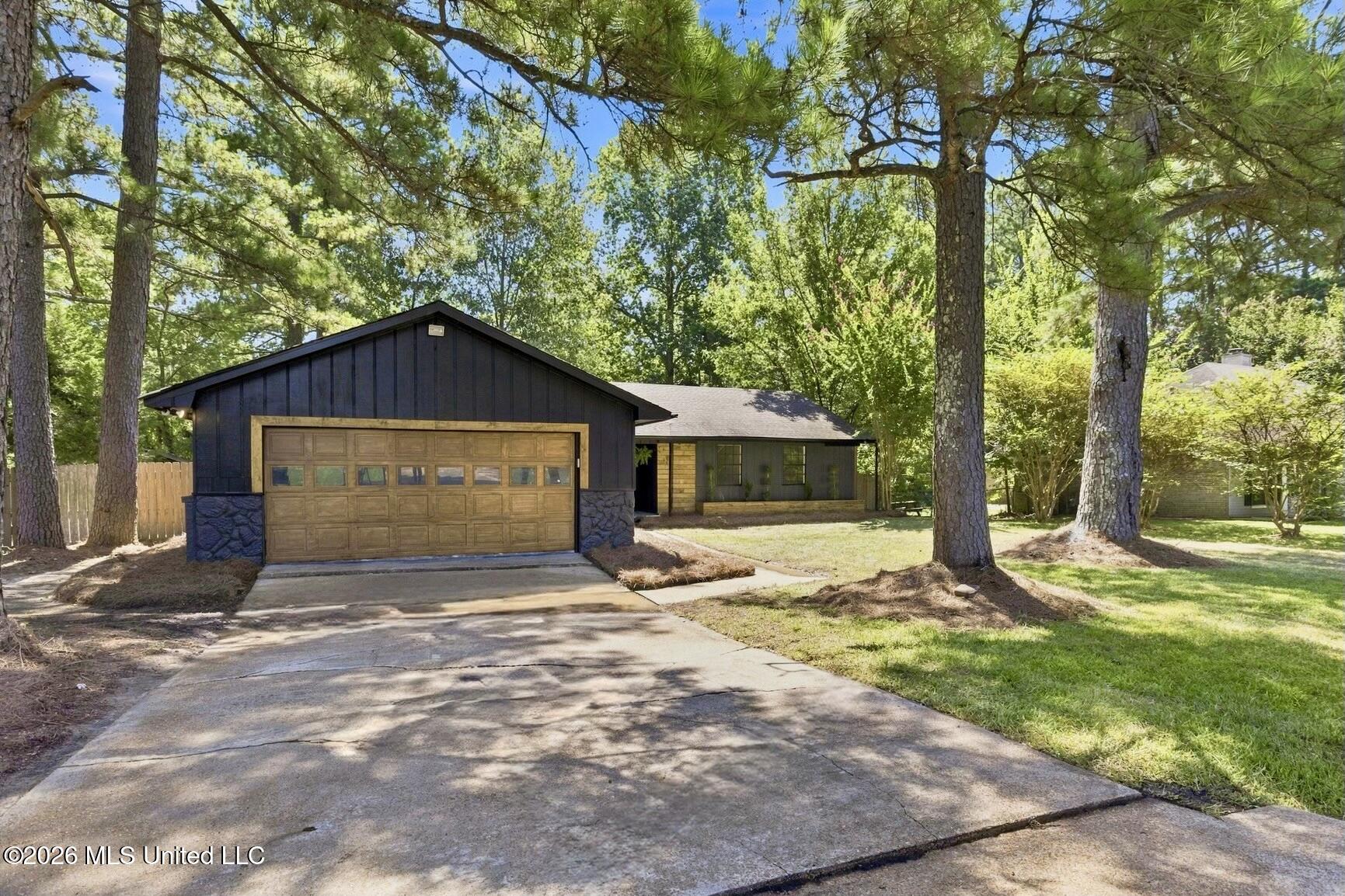 101 S Boxwood Place Property Photo 25