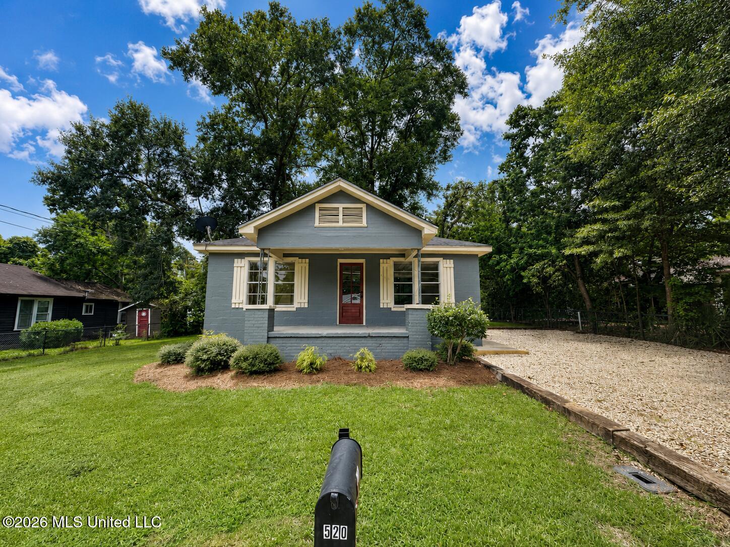 520 1st Street Property Photo 1