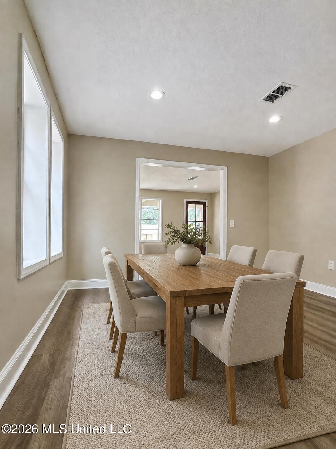 520 1st Street Property Photo 15