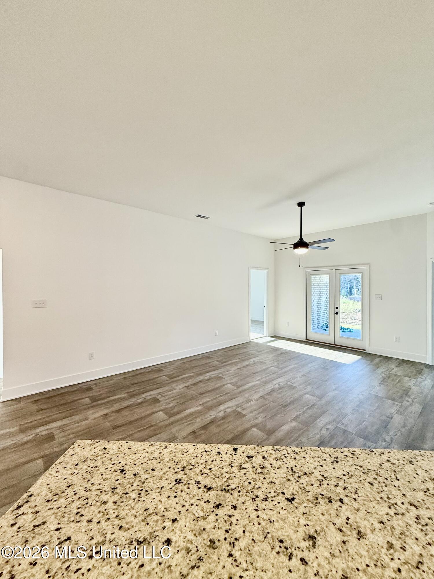 14164 Hartland Drive Property Photo 16