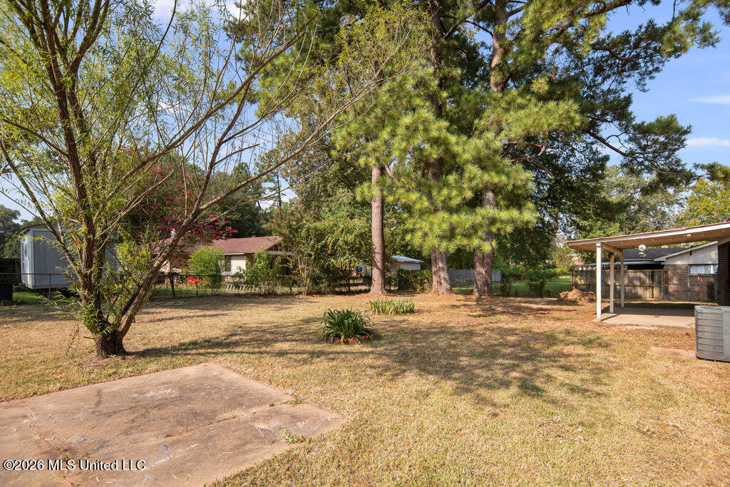 2853 Pine Circle Drive Property Photo 18