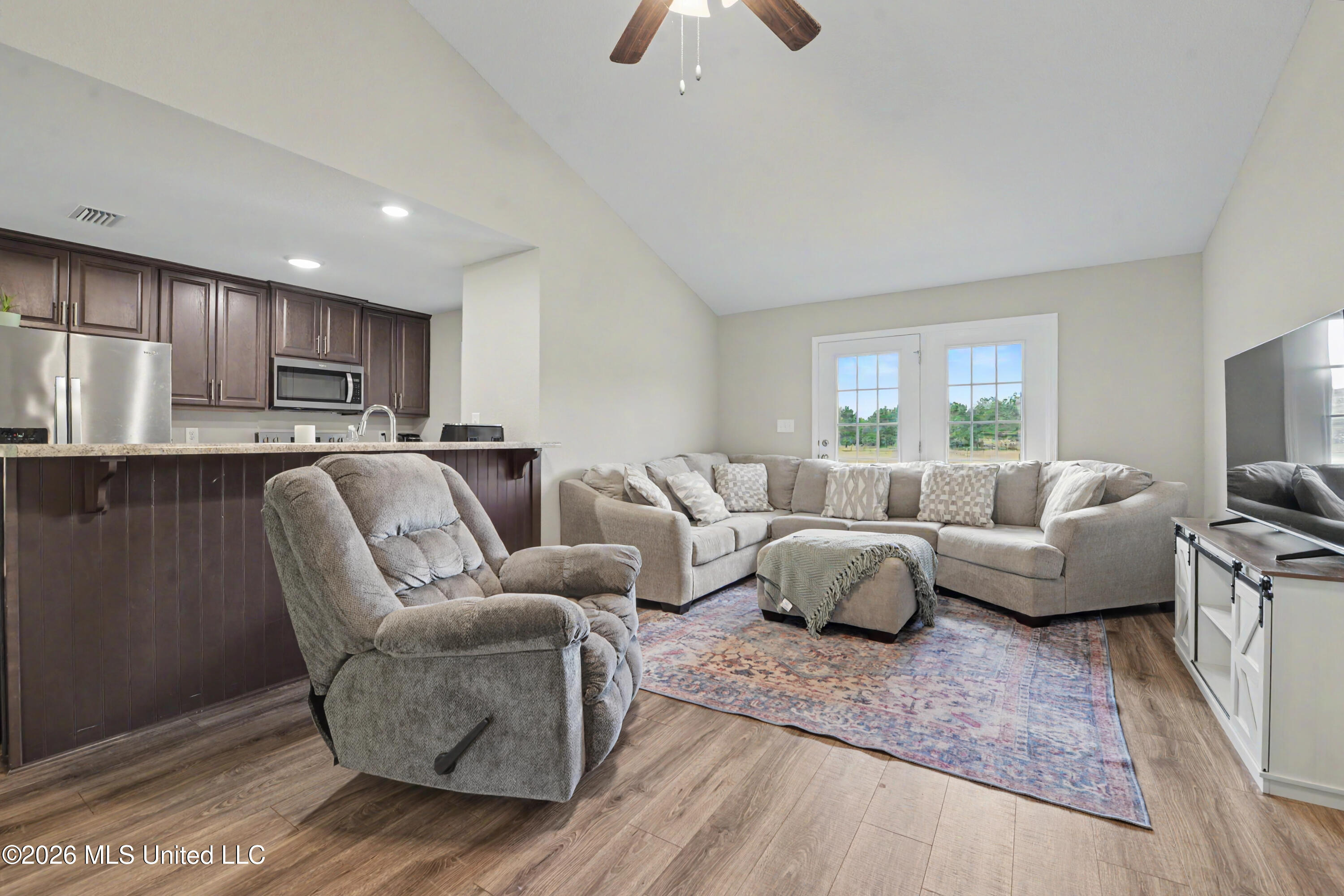 8137 Ms-613 Property Photo 3