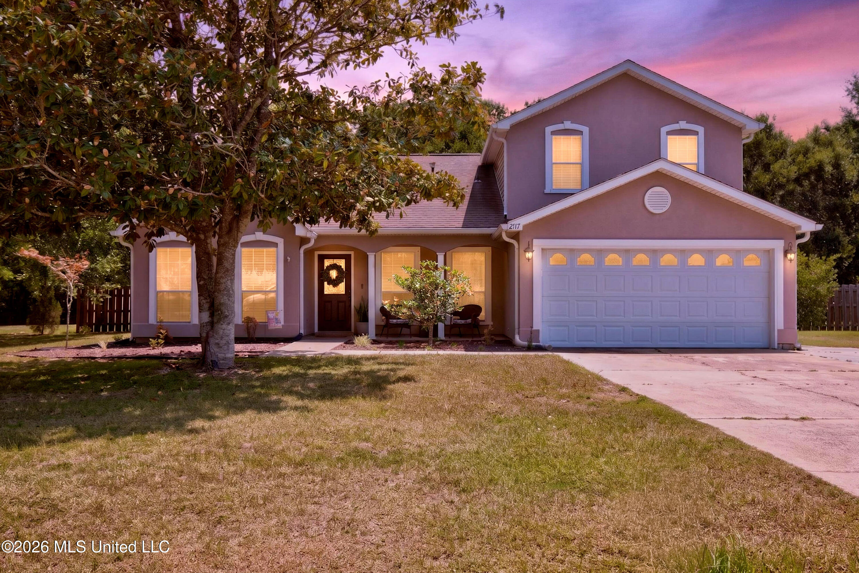 2117 Shelby Lane Property Photo 2