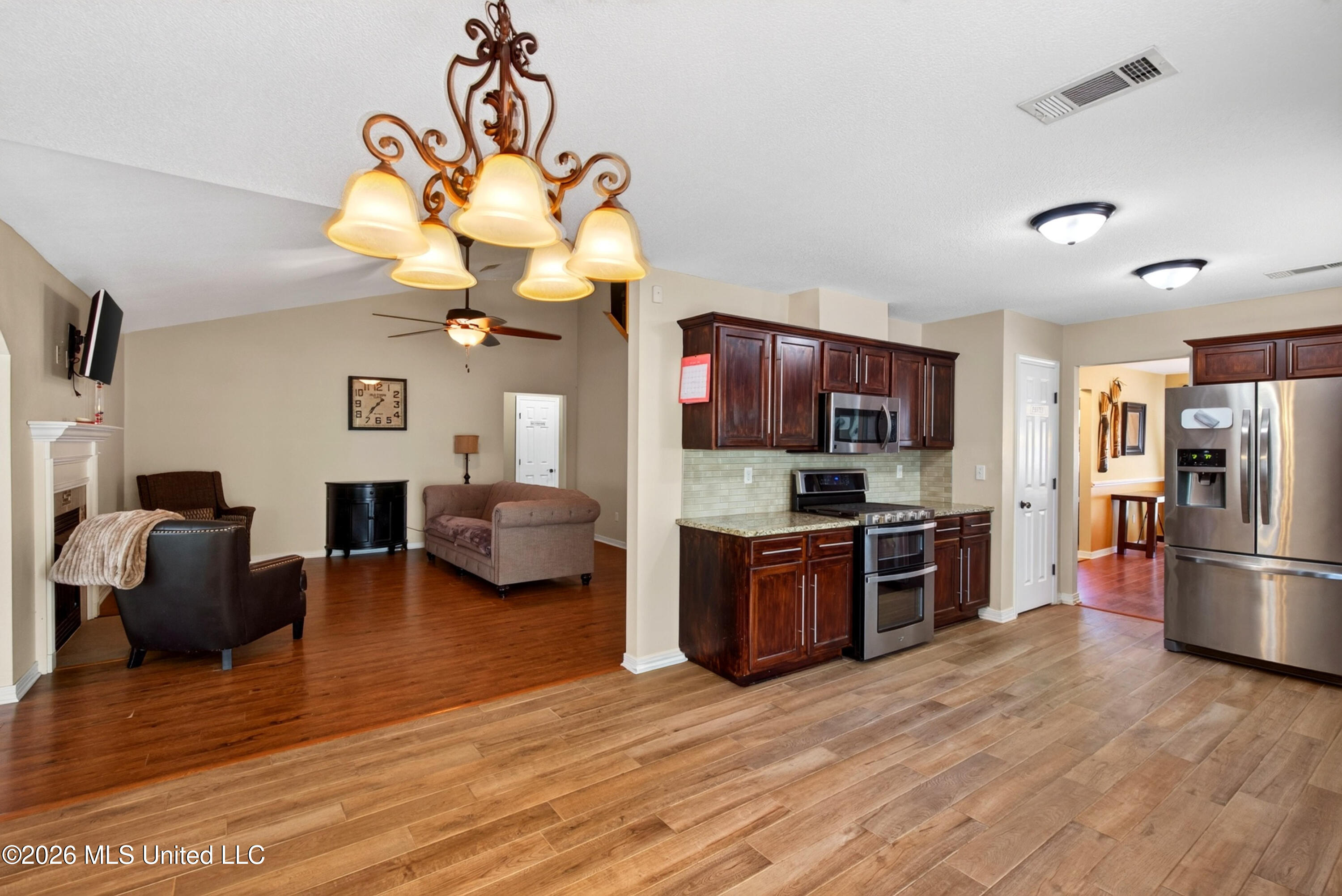 2117 Shelby Lane Property Photo 24