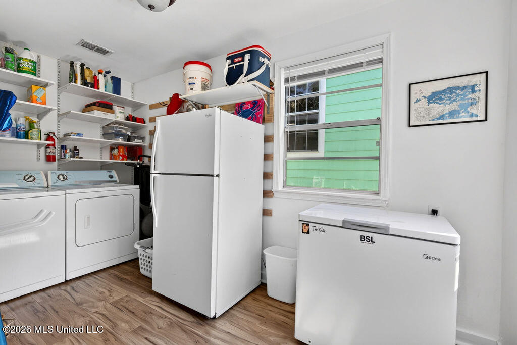 928 Longo Street Property Photo 26