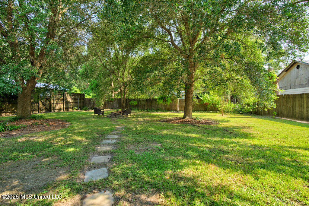 928 Longo Street Property Photo 38