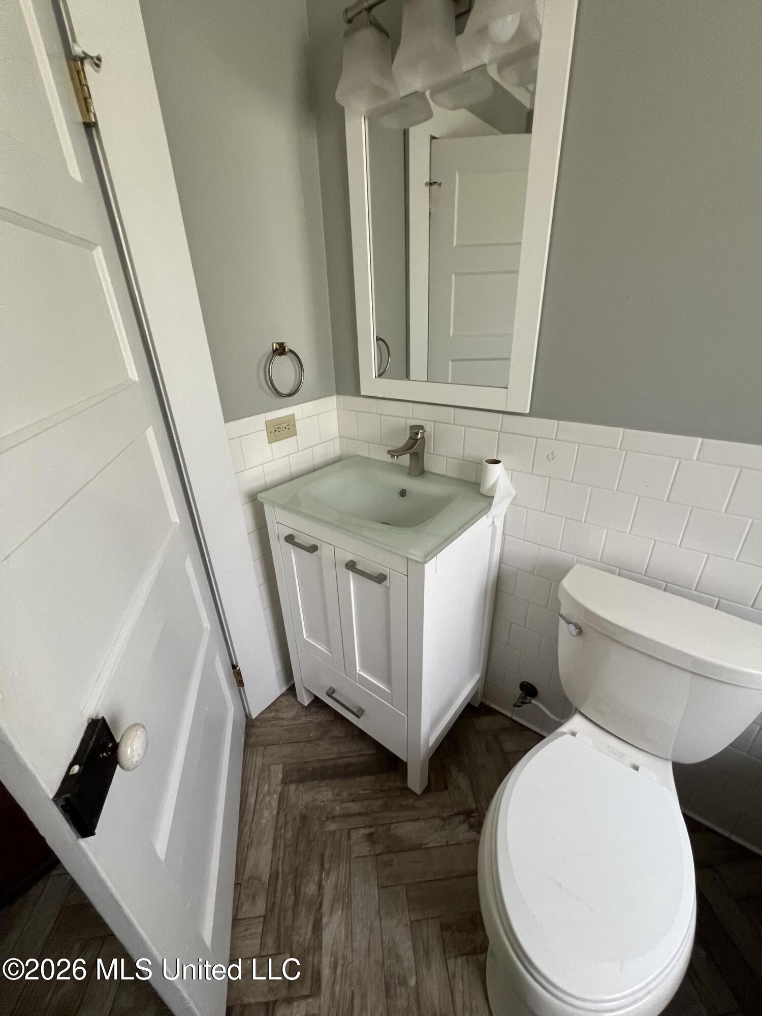 353 Seal Avenue Property Photo 5