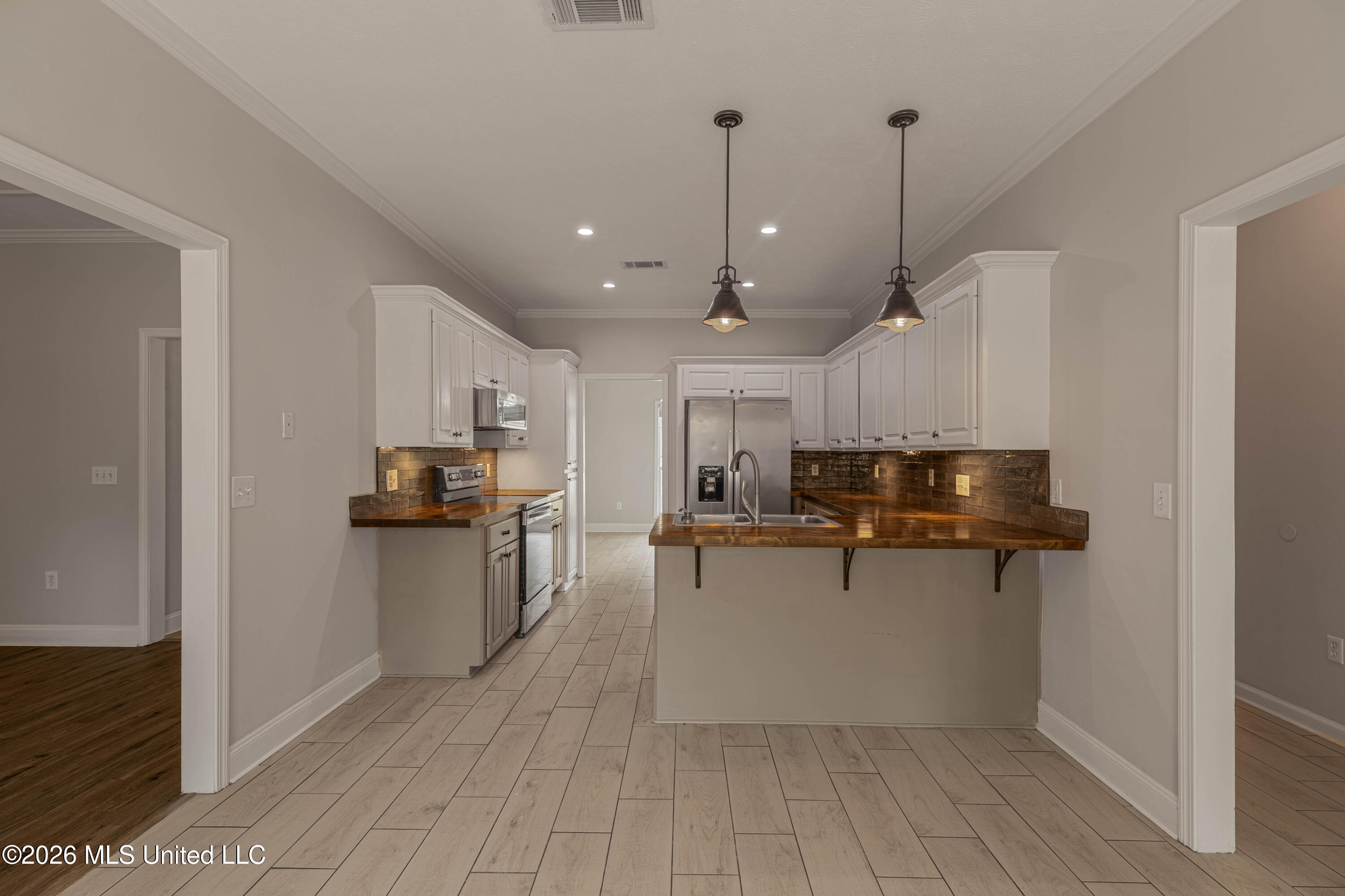 148 Devlin Springs Drive Property Photo 13