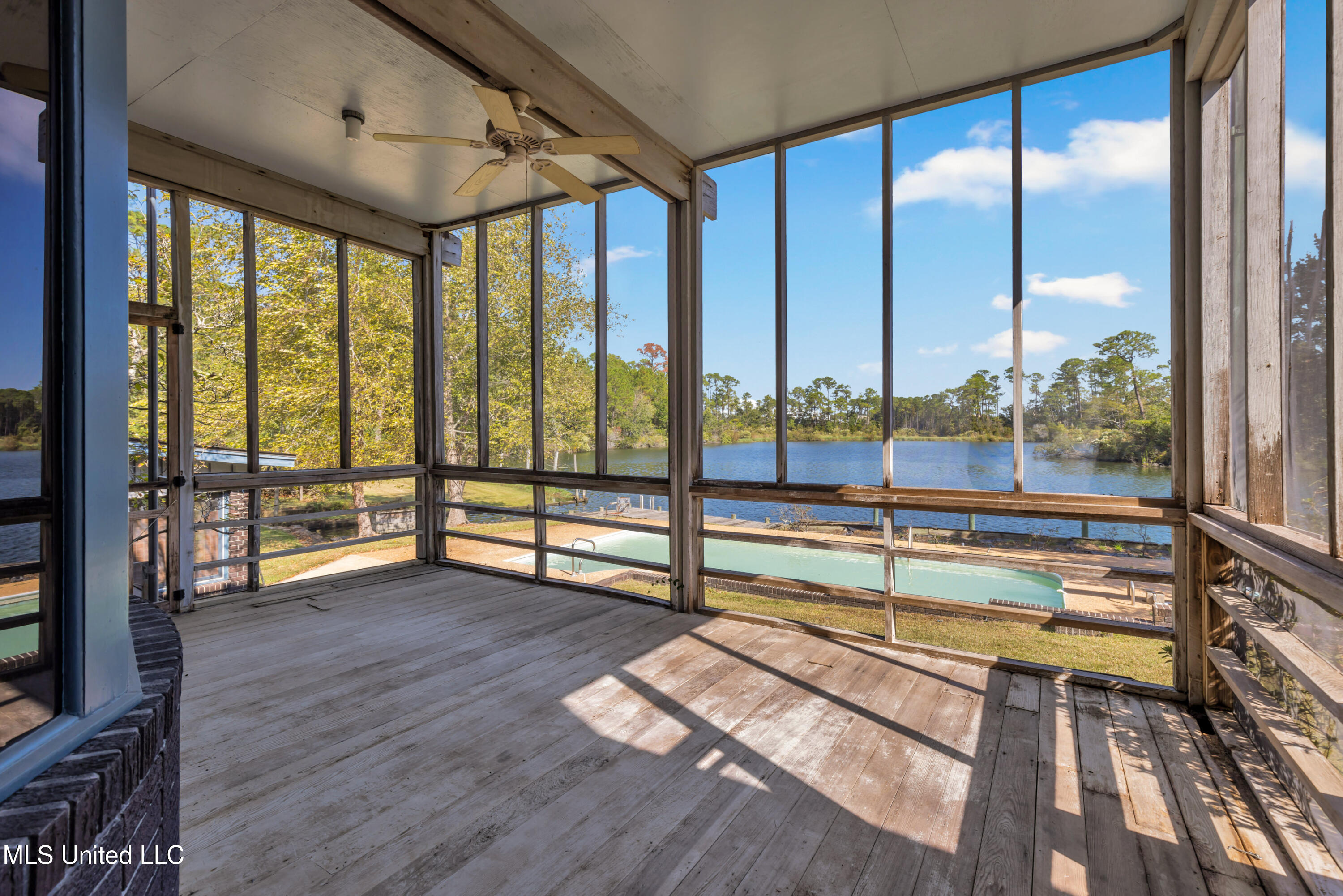 122 Bayou Circle Property Photo 16