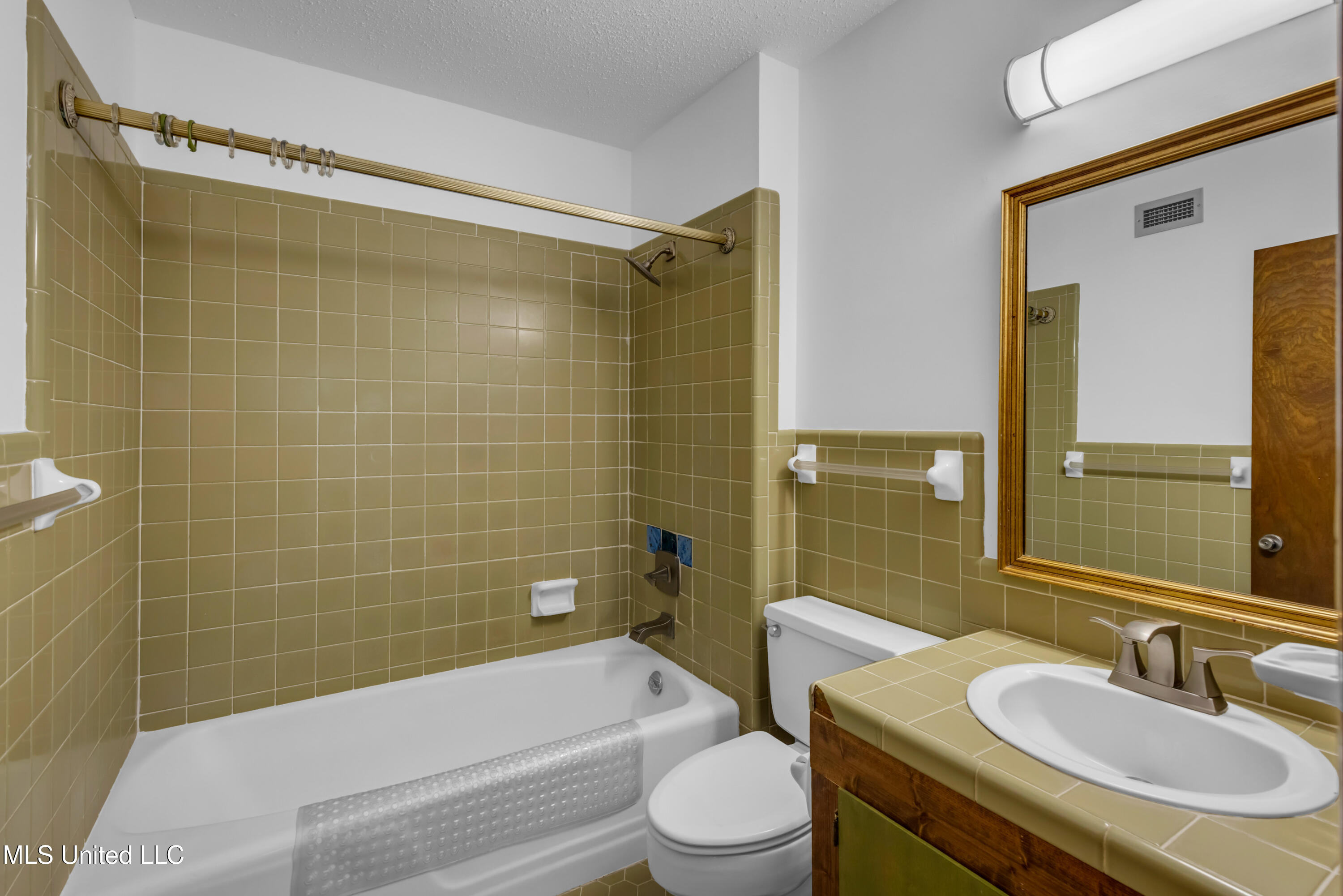 122 Bayou Circle Property Photo 28