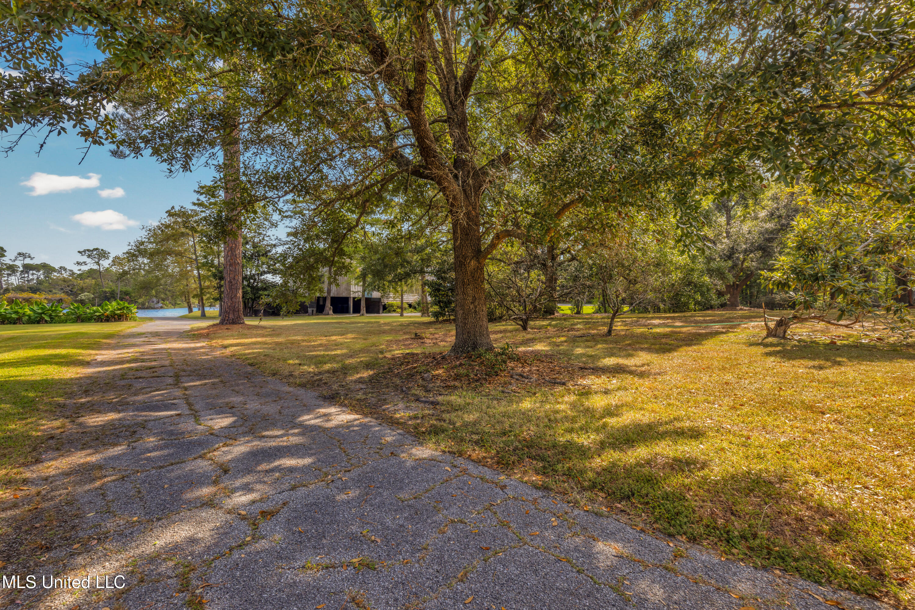 122 Bayou Circle Property Photo 39