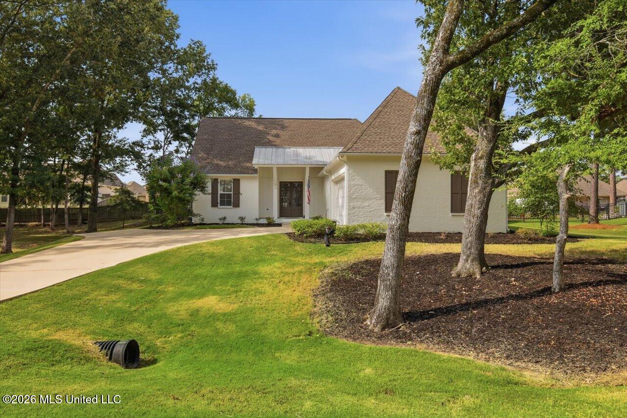 155 Lake Ridge Drive Property Photo 2