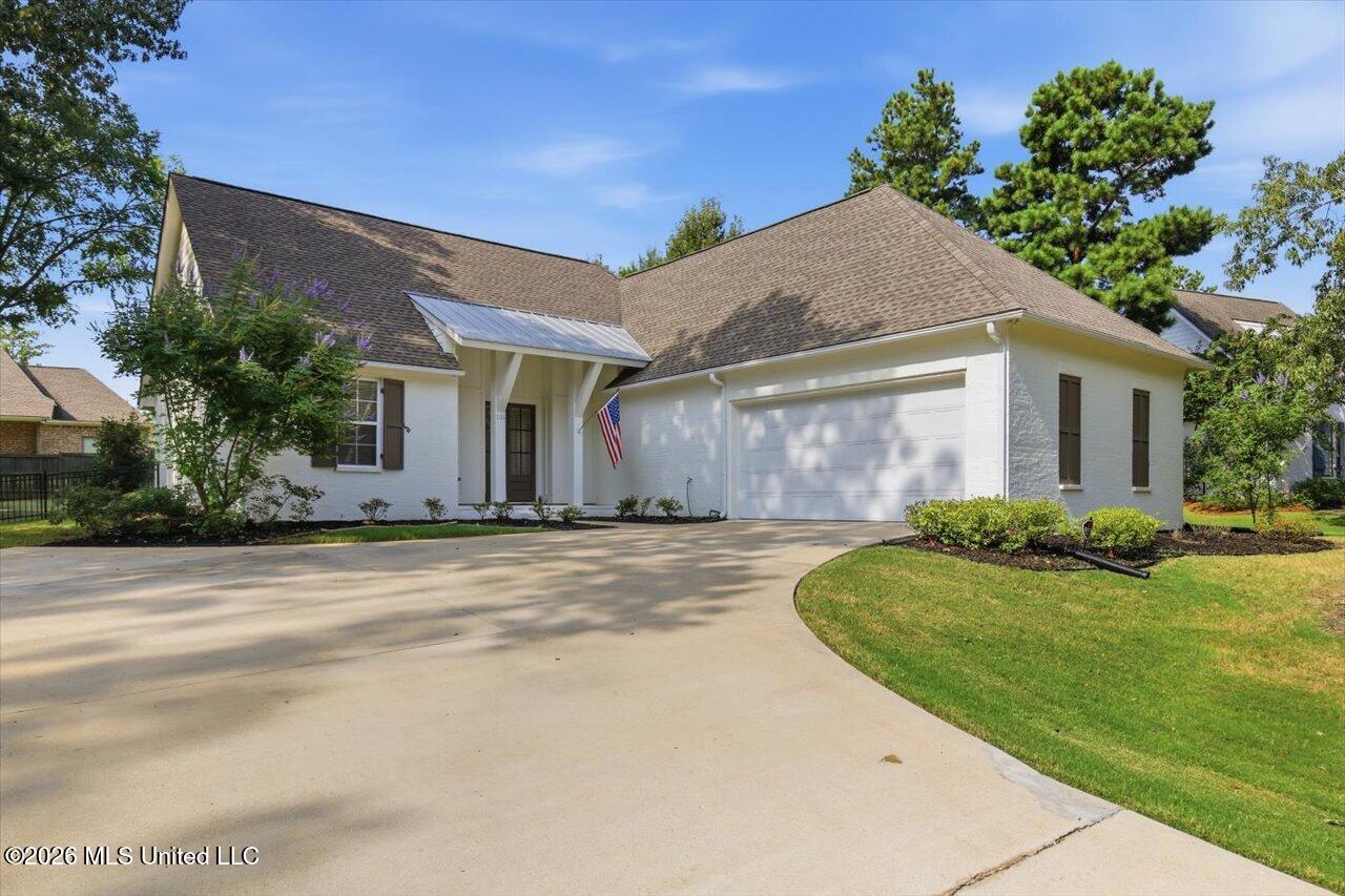 155 Lake Ridge Drive Property Photo 3