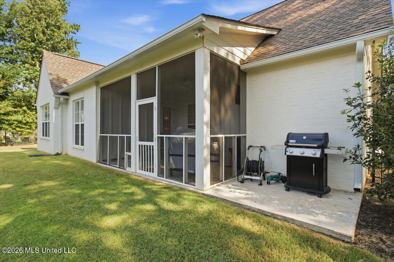 155 Lake Ridge Drive Property Photo 43