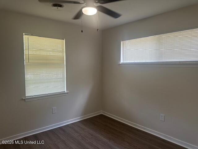 1319 Dorgan Street Property Photo 11