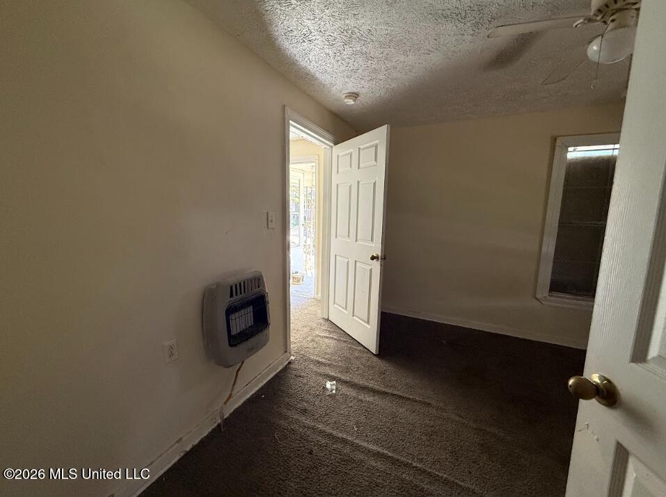 1226 Marks Avenue Property Photo 2
