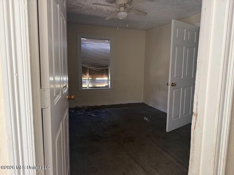 1226 Marks Avenue Property Photo 7