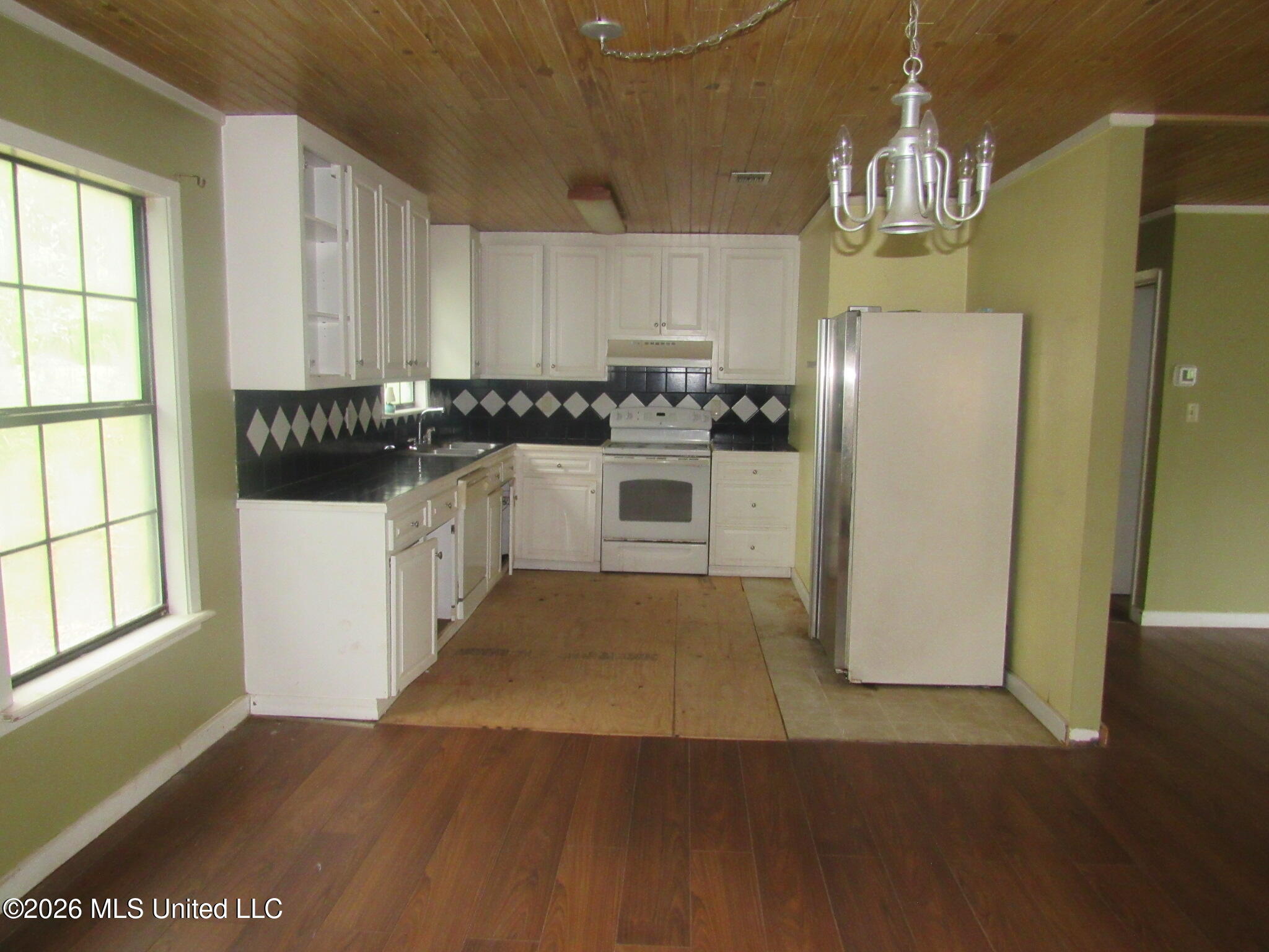 201 Lafferty Road Property Photo 8