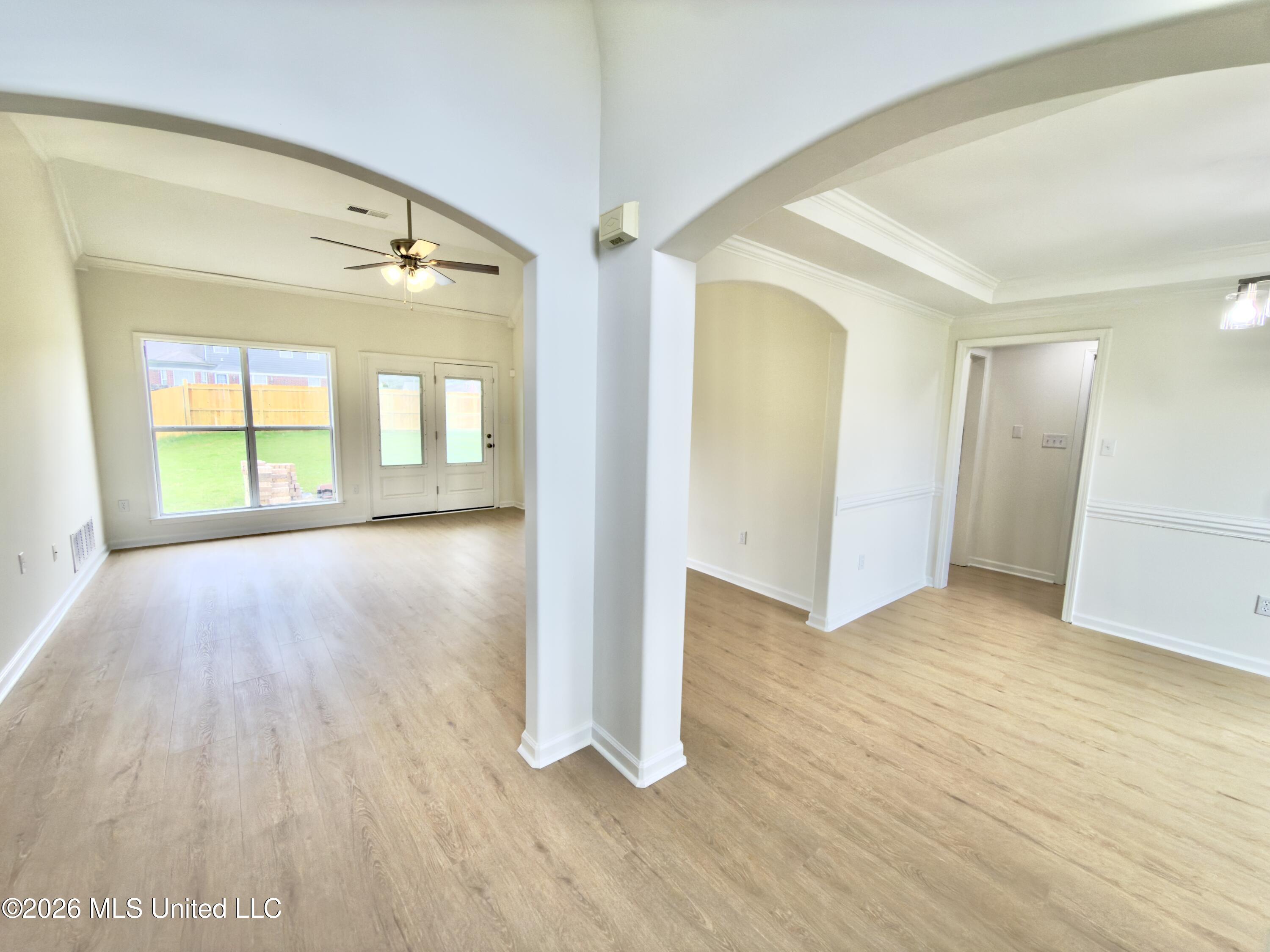 7264 Grandiflora Drive Property Photo 3