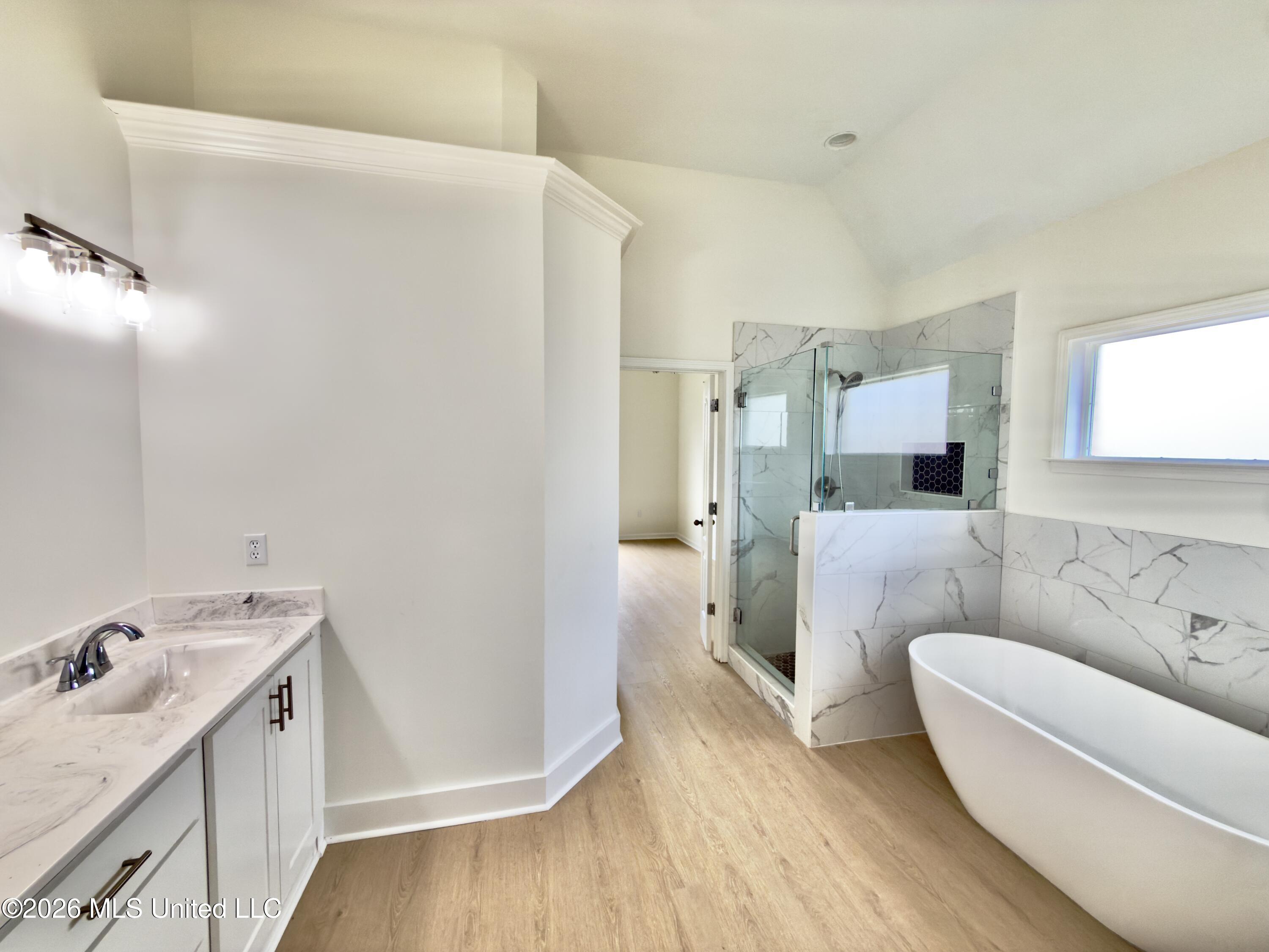 7264 Grandiflora Drive Property Photo 15