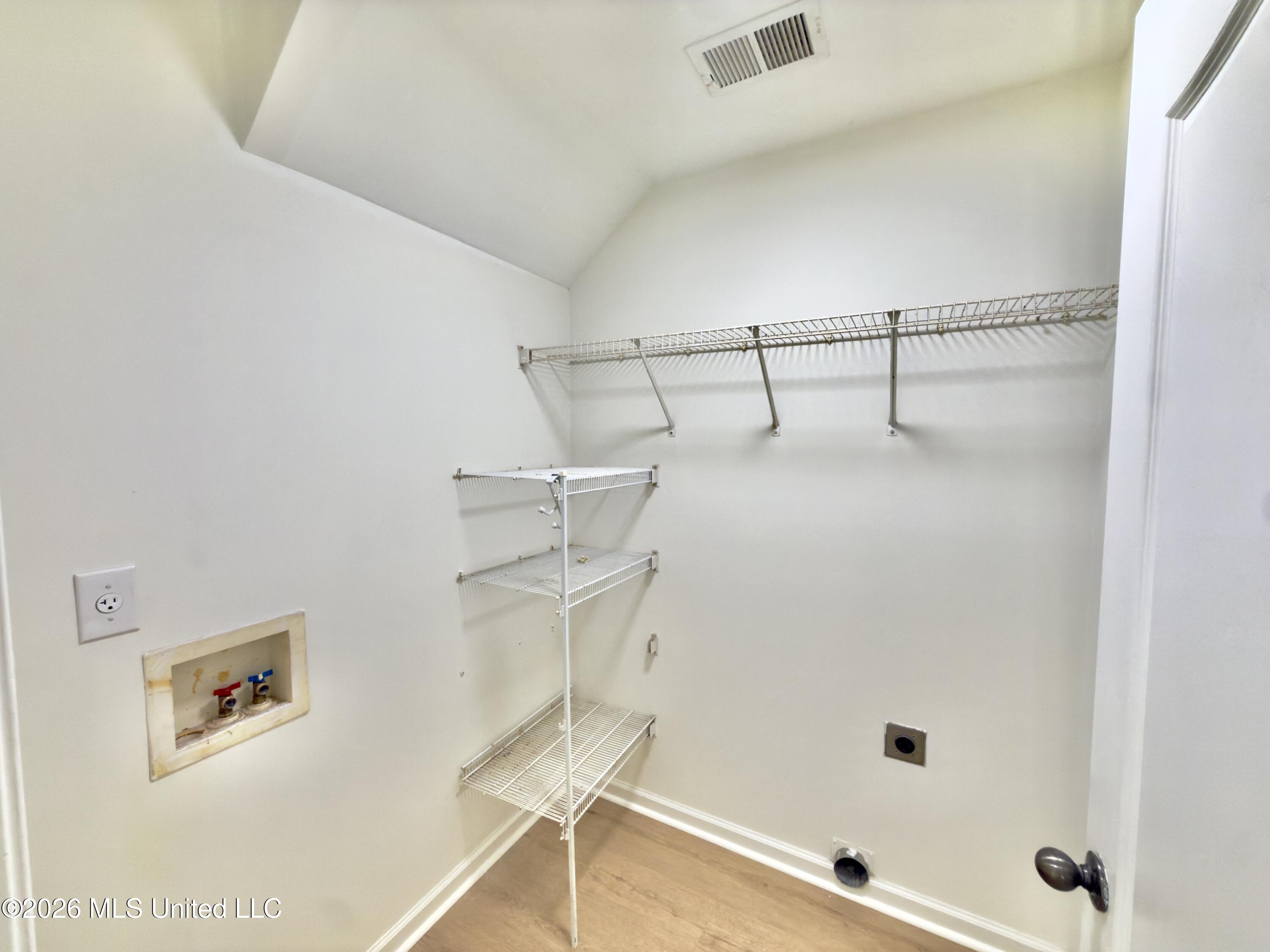 7264 Grandiflora Drive Property Photo 25
