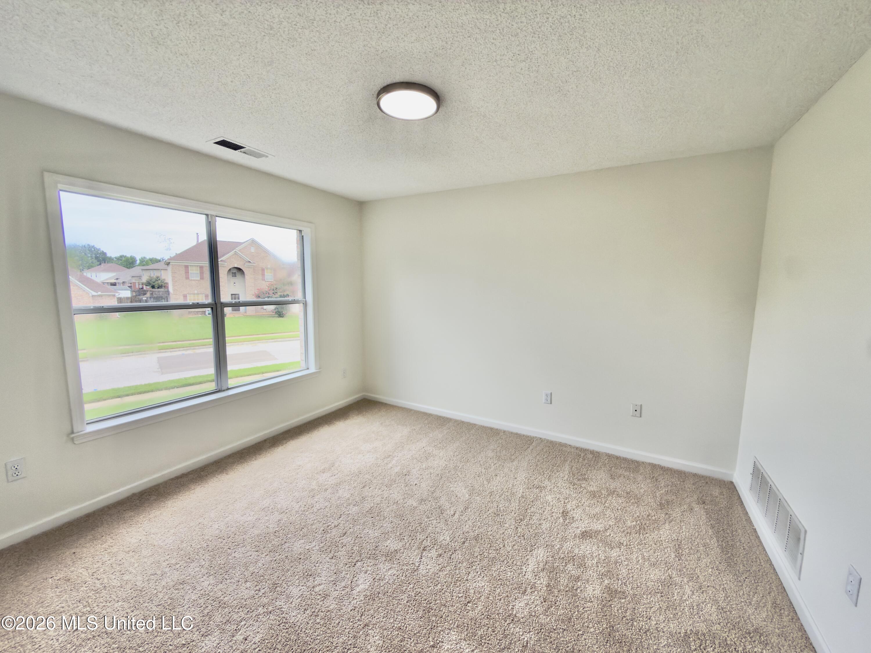 7264 Grandiflora Drive Property Photo 25