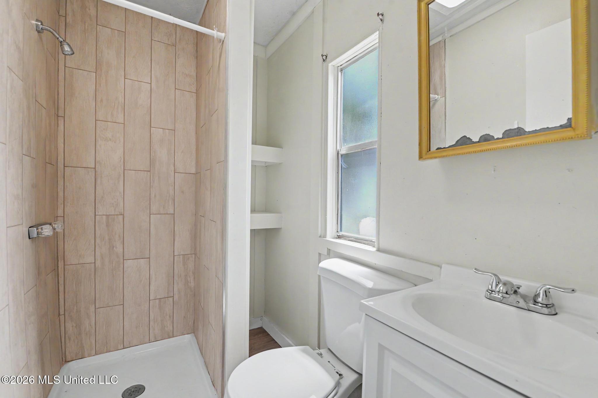 11213 Dobson Road Property Photo 12